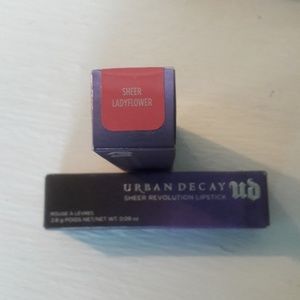 Urban Decay Revolution Lipstick - Sheer Ladyflower